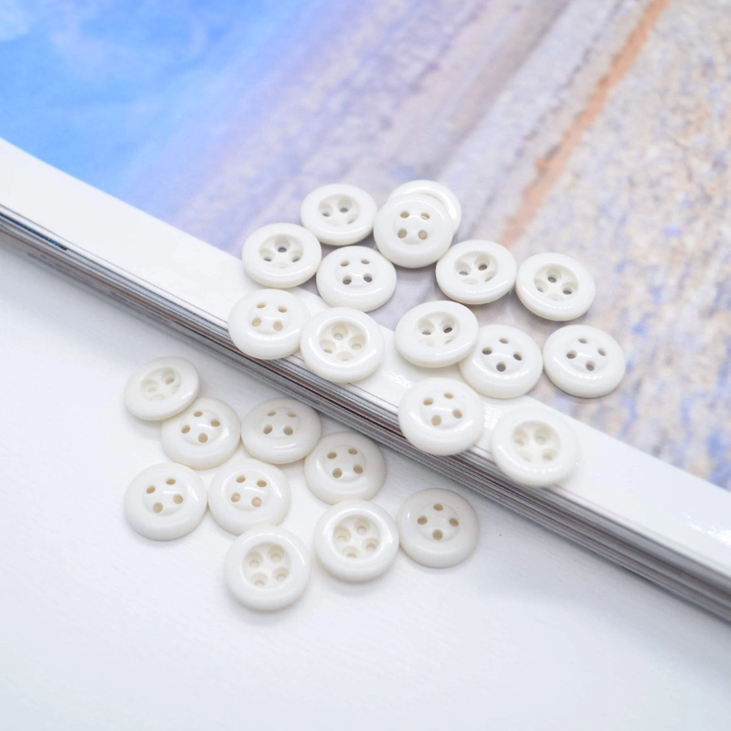 White Horn Shirt Buttons Garment Sewing Button Resin Buttons for Clothes 4 Hole Plastic High Quality Custom Logo Polyester OEM